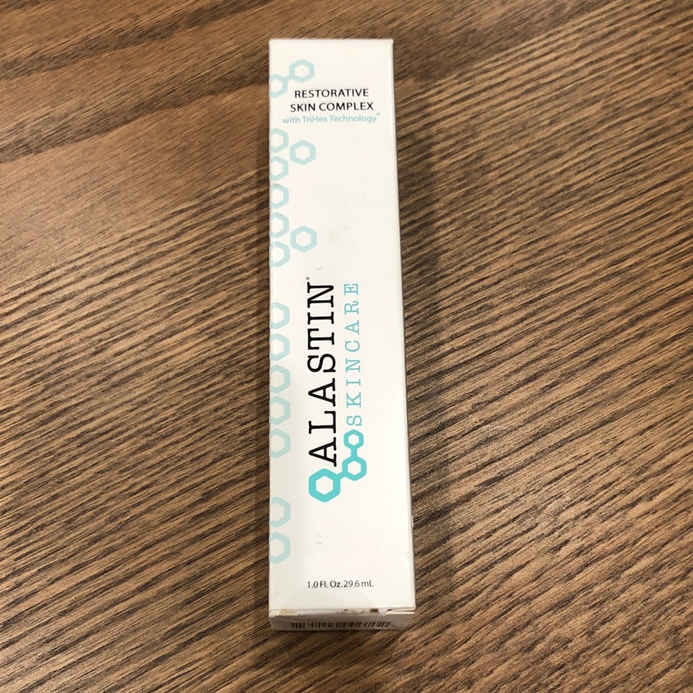 Alastin Restorative Skin Complex